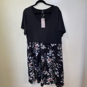 Emery Rose Women’s 4XL Dress Black With Floral Print Belted Elastic Waist NWT